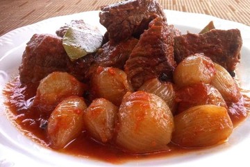 Greek Beef Stew (Beef Stifado)